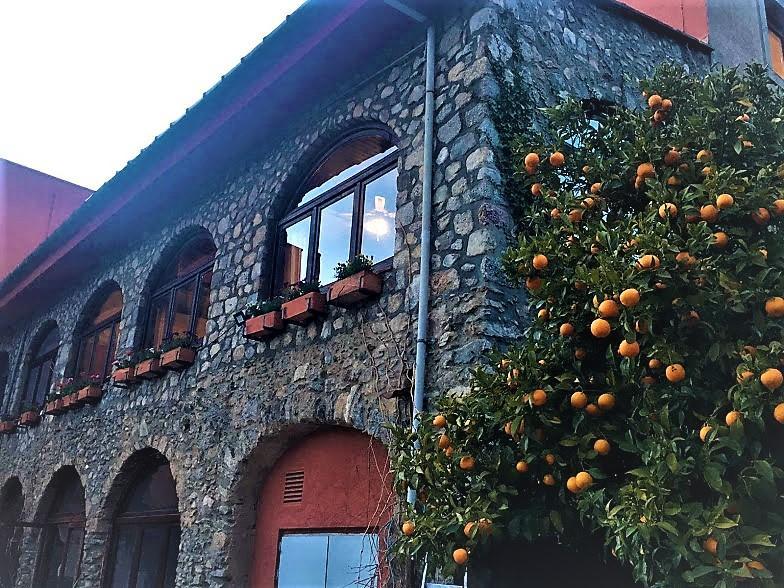 Maçanet de Cabrenys Hotel La Fonda Dels Pirineus מראה חיצוני תמונה